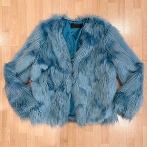 Stylenanda | Blue faux fur jacket with satin lining